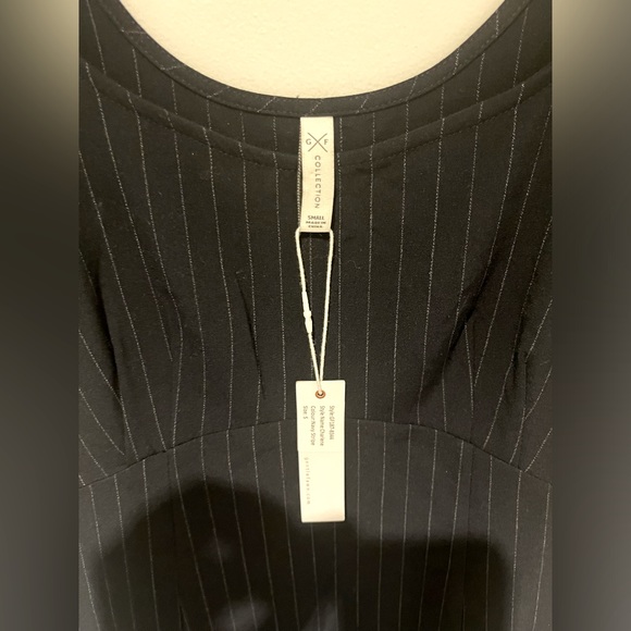 Dark Navy Blue Pinstripe Sleeveless Round-neck Mini Dress NWT - Picture 9 of 12